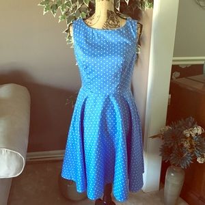 Blue Polka-Dotted 50s Style Dress
